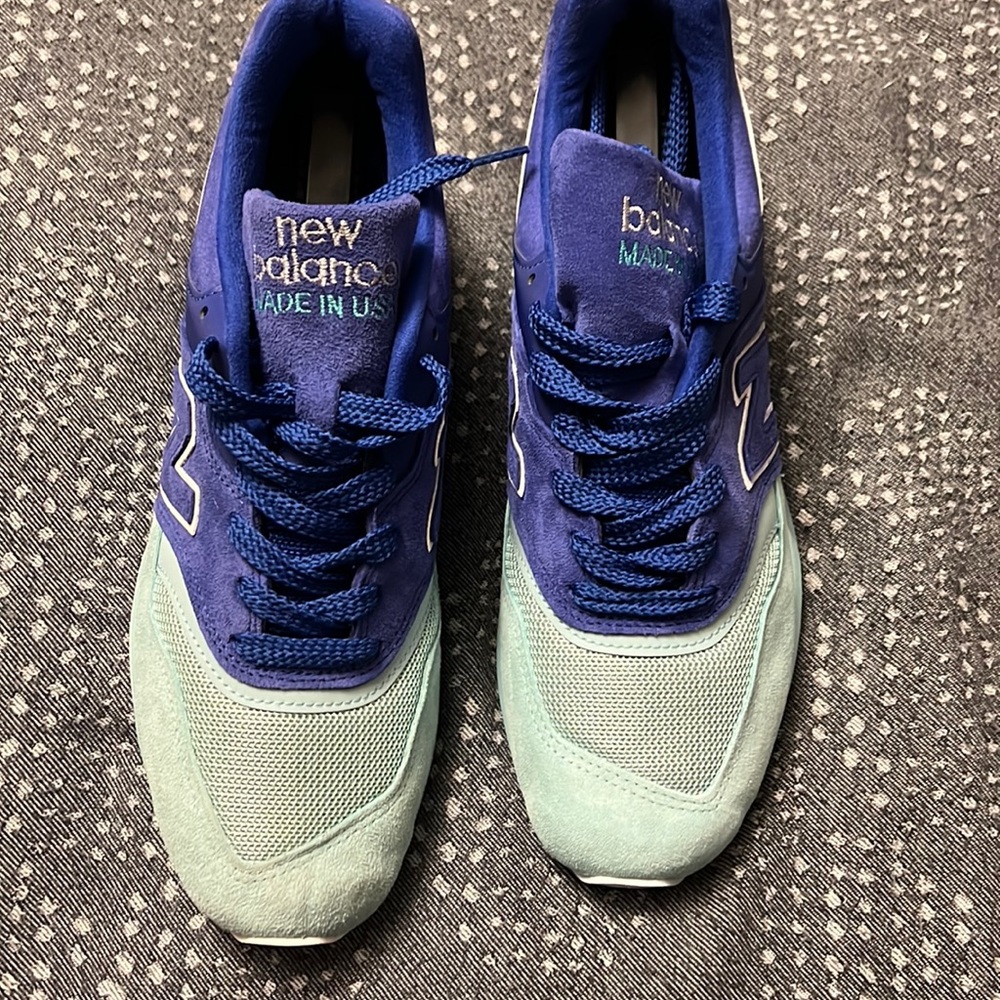 Brand New Sz 10 New Balance 997 ‘home plate’ -No Box.  Rare pair.